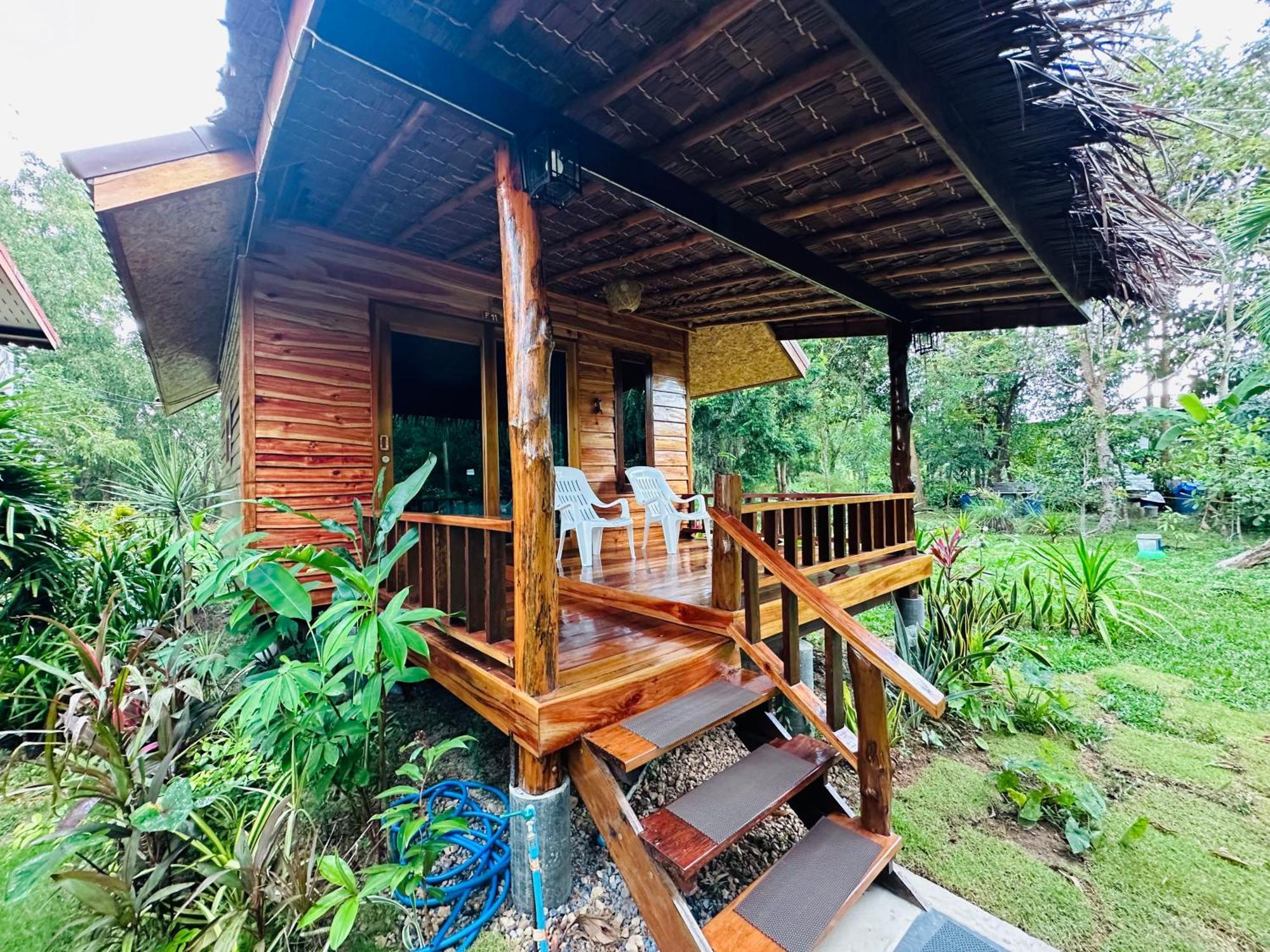 Koh Jum Bungalow & Hostel מראה חיצוני תמונה