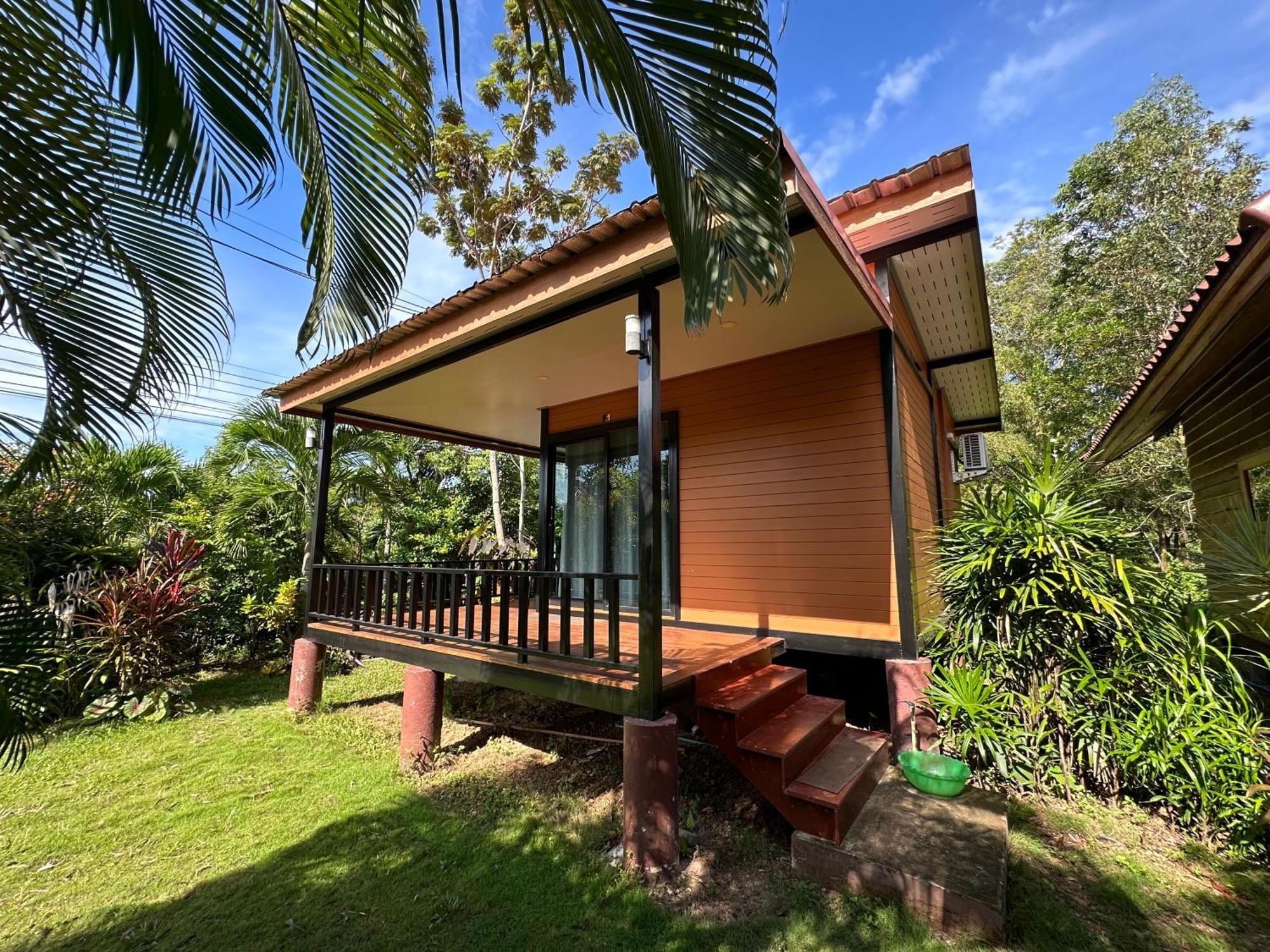 Koh Jum Bungalow & Hostel מראה חיצוני תמונה