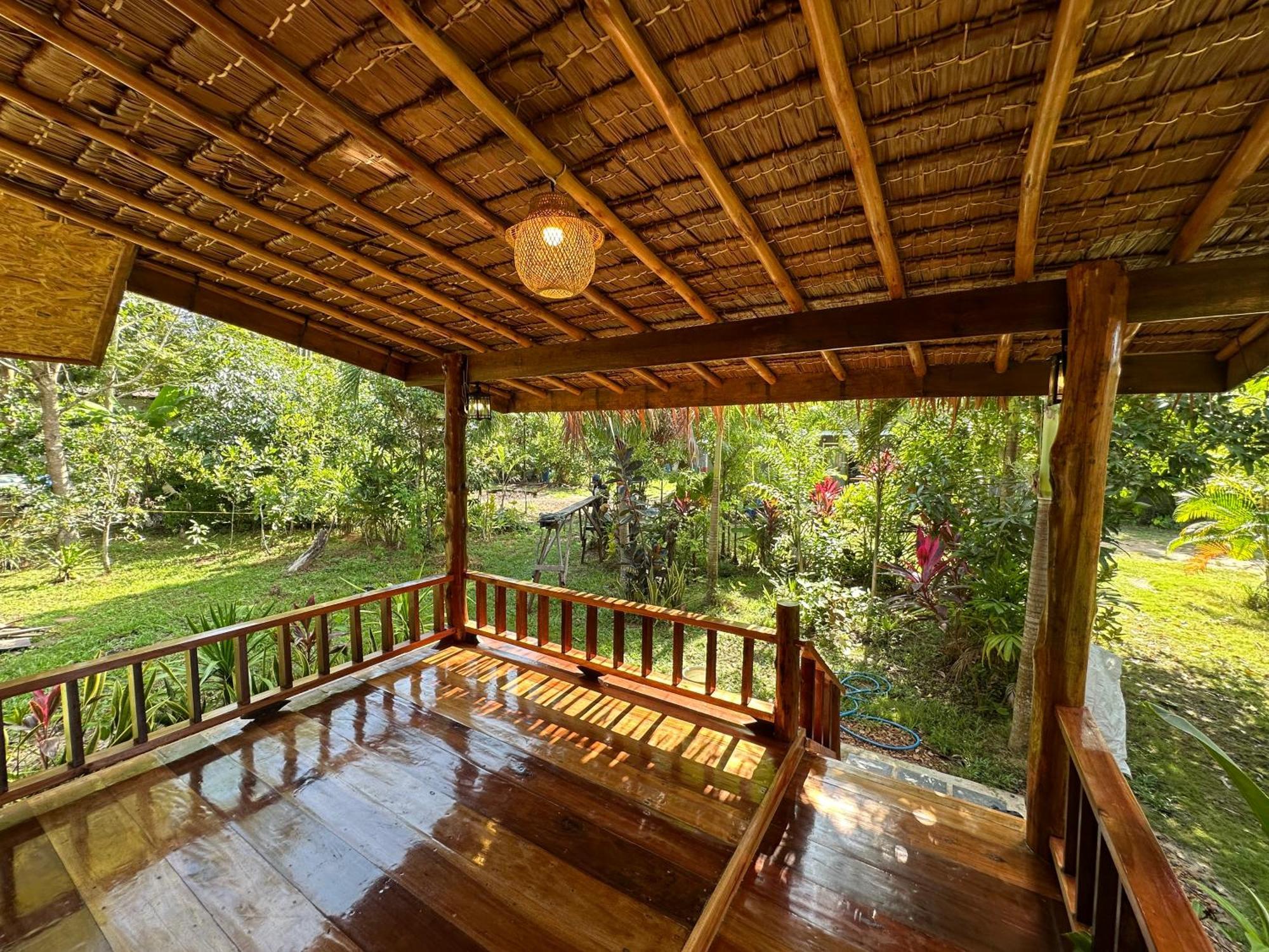 Koh Jum Bungalow & Hostel מראה חיצוני תמונה
