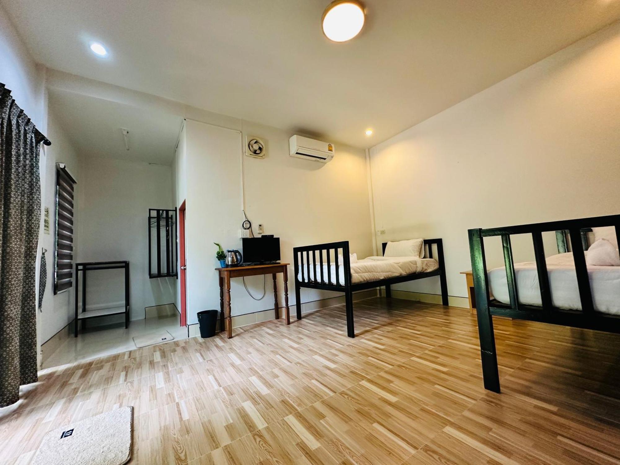 Koh Jum Bungalow & Hostel מראה חיצוני תמונה